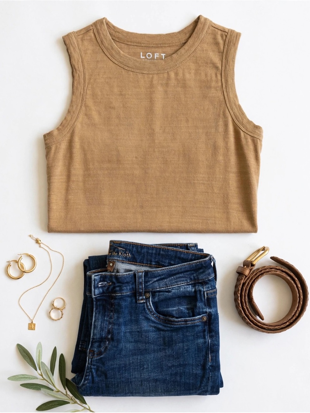 LOFT Sleeveless Tank Top in Camel Brown - Small